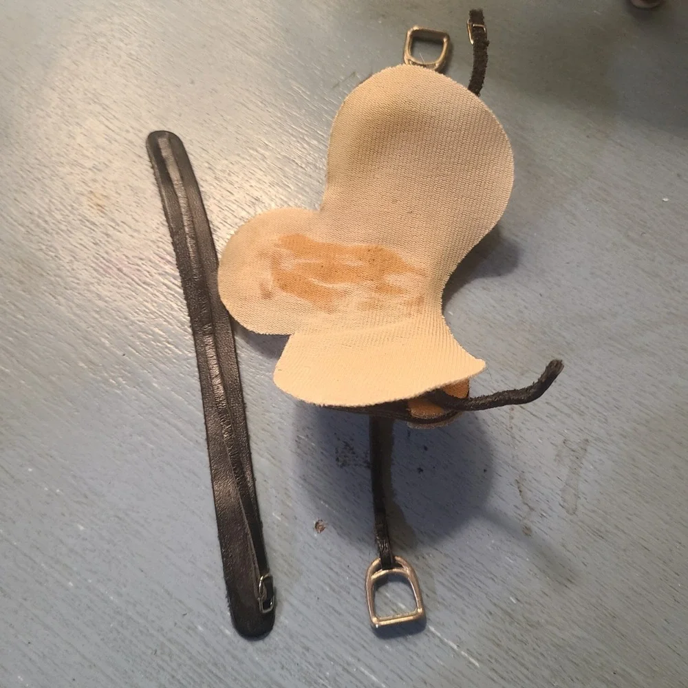Breyer English Saddle Traditional Scale Black Tan Horse Tack Accessory